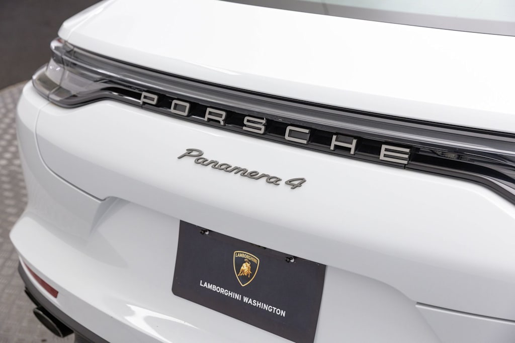 Thumbnail: 2023 Porsche Panamera - 6