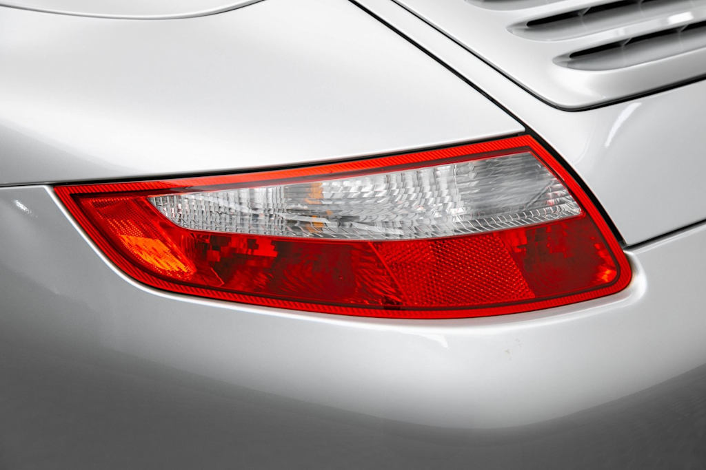 Thumbnail: 2007 Porsche 911 - 54