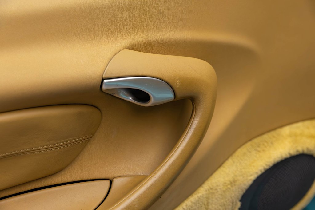 Thumbnail: 1999 Porsche 911 - 28
