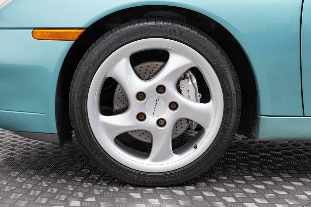 Thumbnail: 1999 Porsche 911 - 7