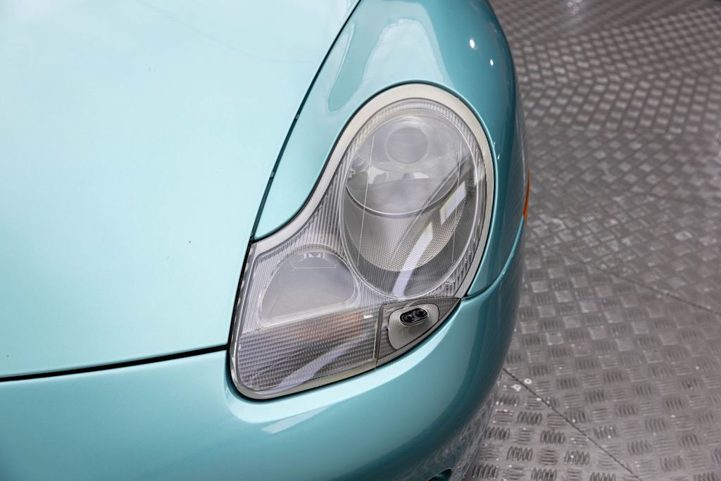 Thumbnail: 1999 Porsche 911 - 43