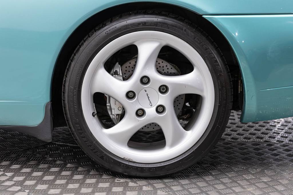 Thumbnail: 1999 Porsche 911 - 45