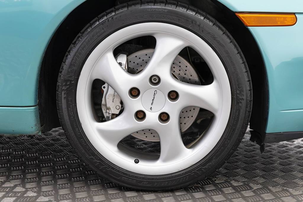 Thumbnail: 1999 Porsche 911 - 47