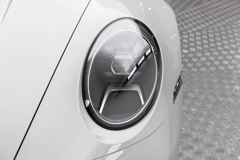 Thumbnail: 2022 Porsche 911 - 58