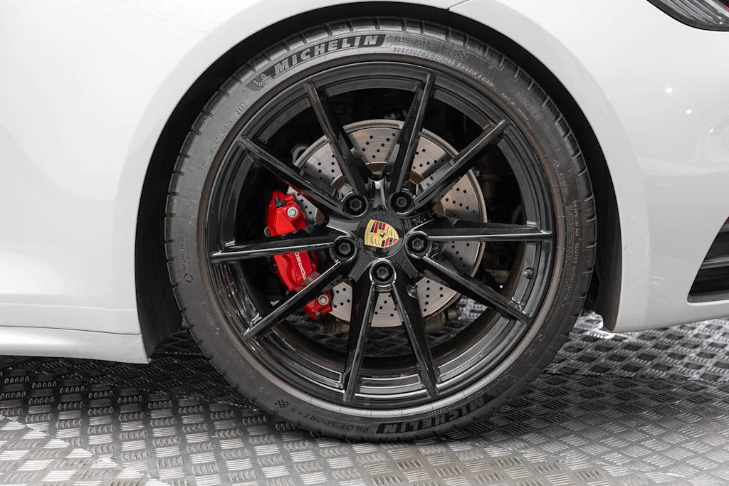 Thumbnail: 2022 Porsche 911 - 50