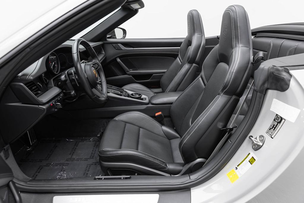 Thumbnail: 2022 Porsche 911 - 9