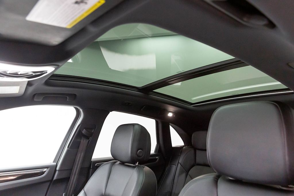 2022 Porsche Macan Base - Photo 58