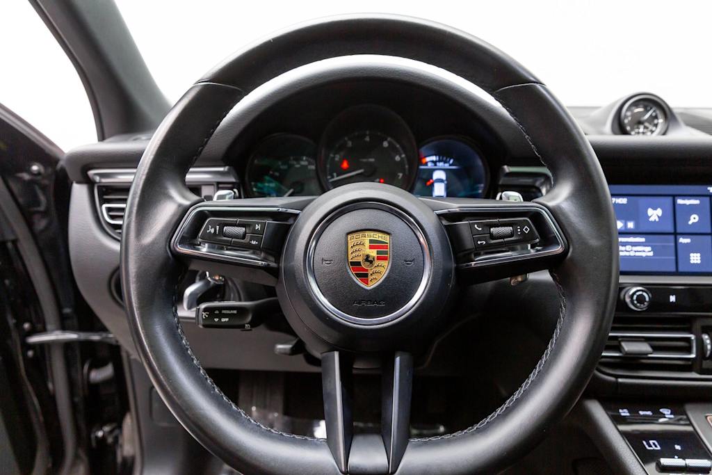 2022 Porsche Macan Base - Photo 8