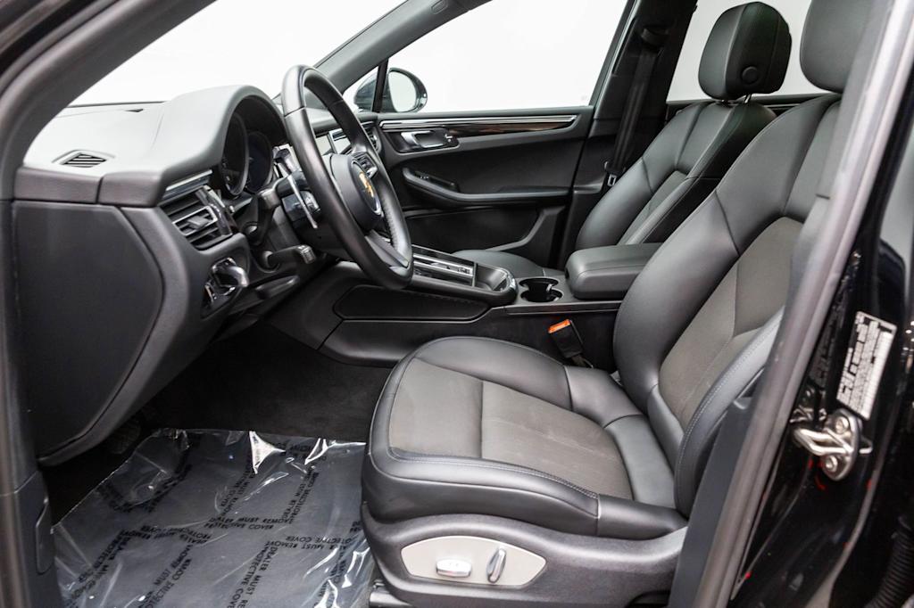 2022 Porsche Macan Base - Photo 9