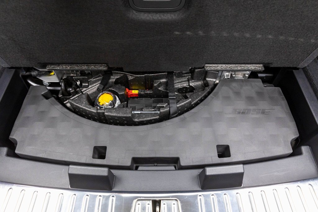 Thumbnail: 2024 Porsche Cayenne - 44