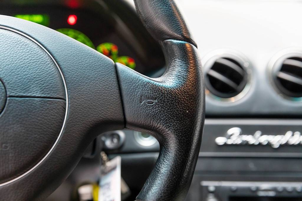 Thumbnail: 2003 Lamborghini Murcielago - 28