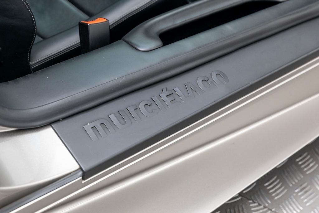 Thumbnail: 2003 Lamborghini Murcielago - 18