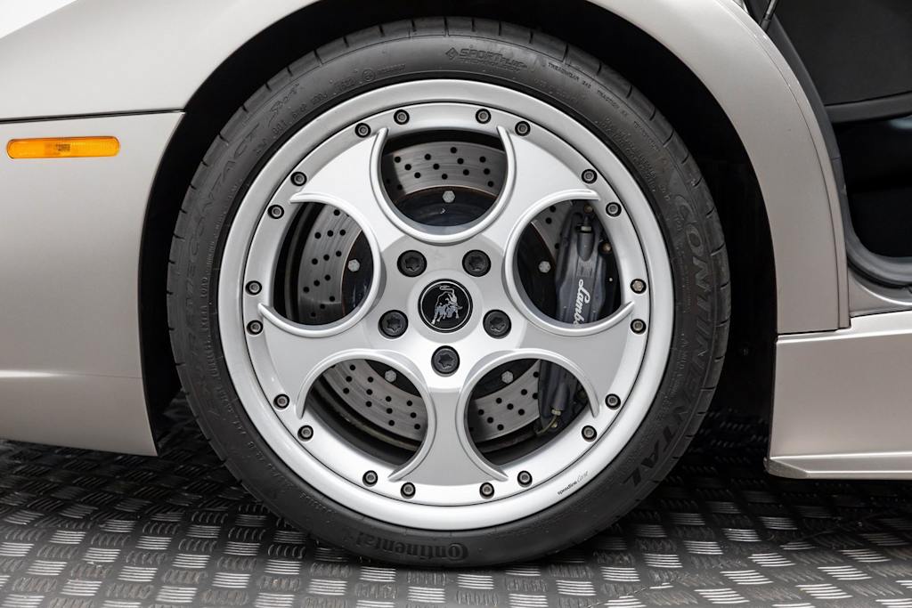Thumbnail: 2003 Lamborghini Murcielago - 8