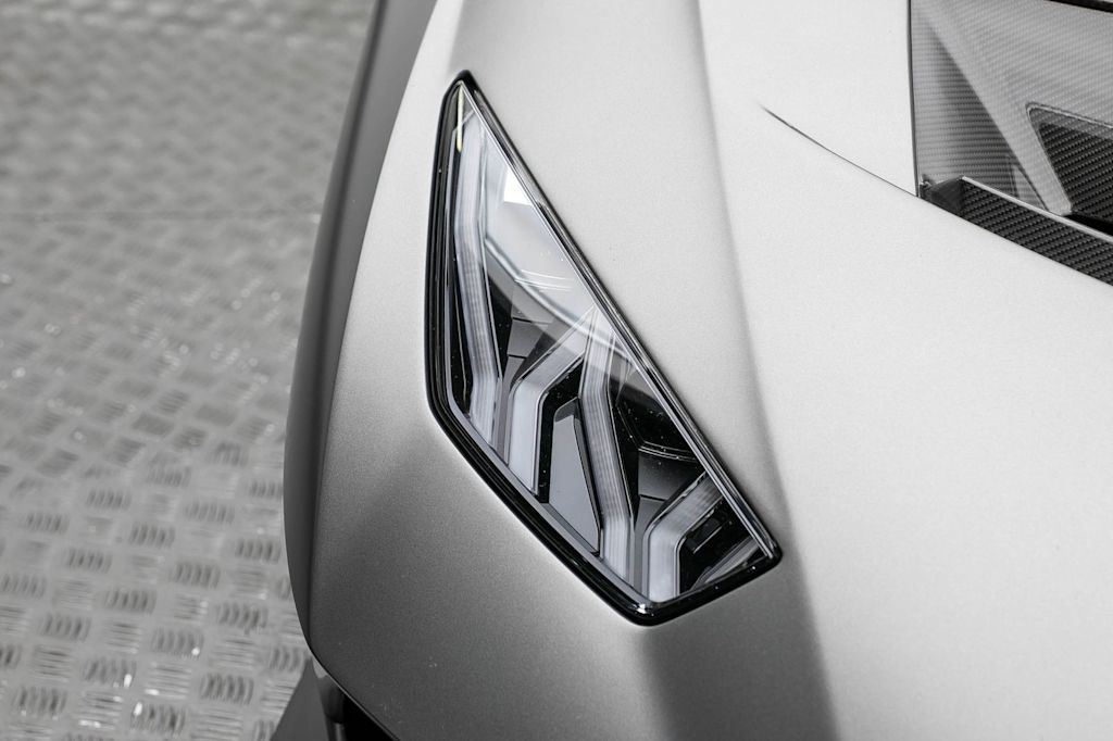Thumbnail: 2022 Lamborghini Huracan - 47