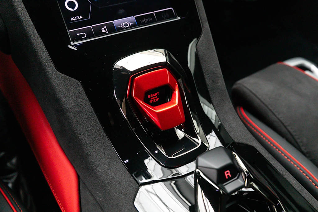 Thumbnail: 2023 Lamborghini Huracan - 15