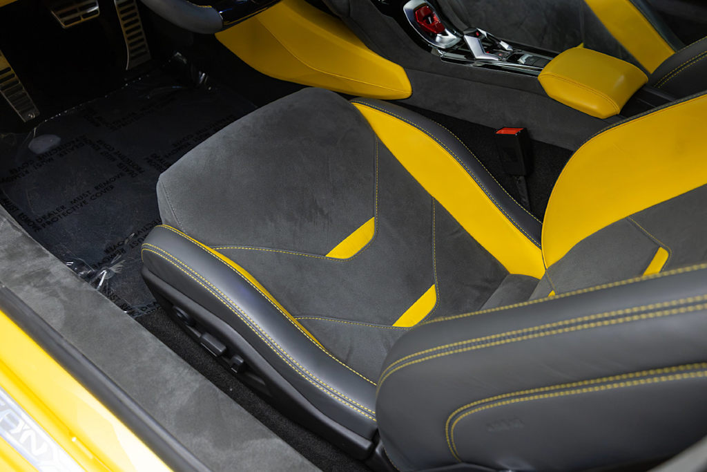 Thumbnail: 2023 Lamborghini Huracan - 24
