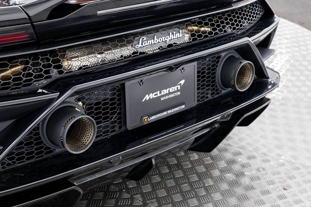 Thumbnail: 2022 Lamborghini Huracan - 53