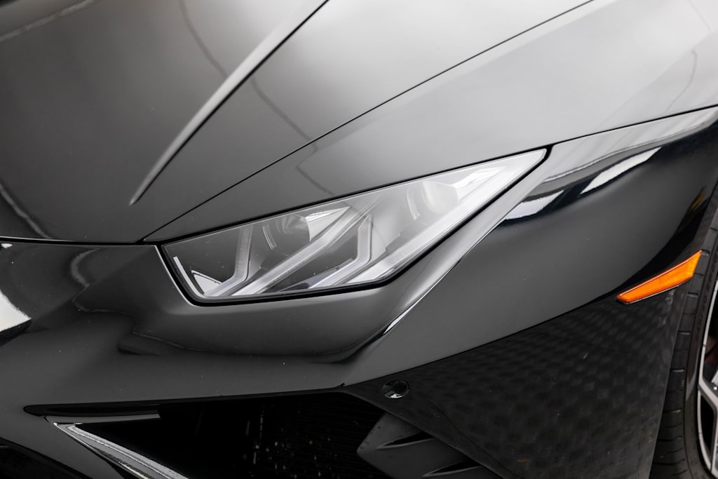 Thumbnail: 2022 Lamborghini Huracan - 46