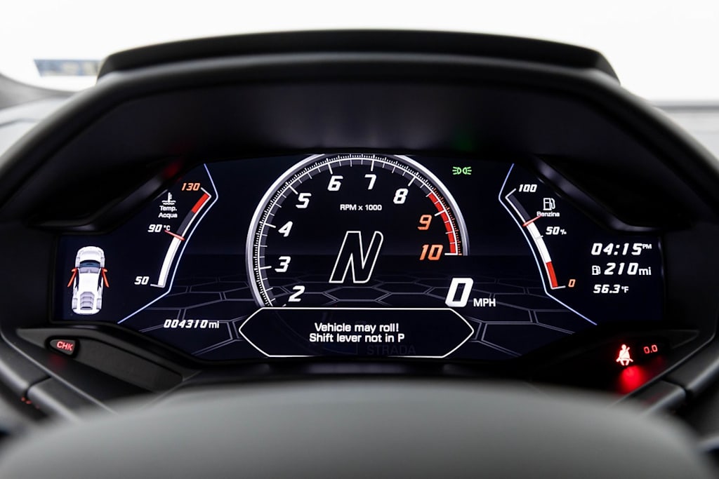 Thumbnail: 2022 Lamborghini Huracan - 15