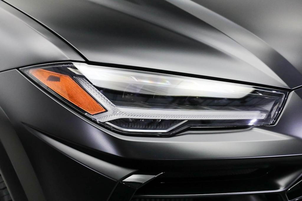 Thumbnail: 2022 Lamborghini Urus - 53
