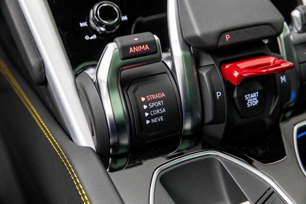 Thumbnail: 2022 Lamborghini Urus - 37