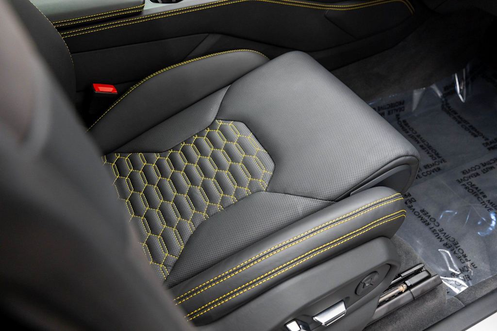 Thumbnail: 2022 Lamborghini Urus - 59