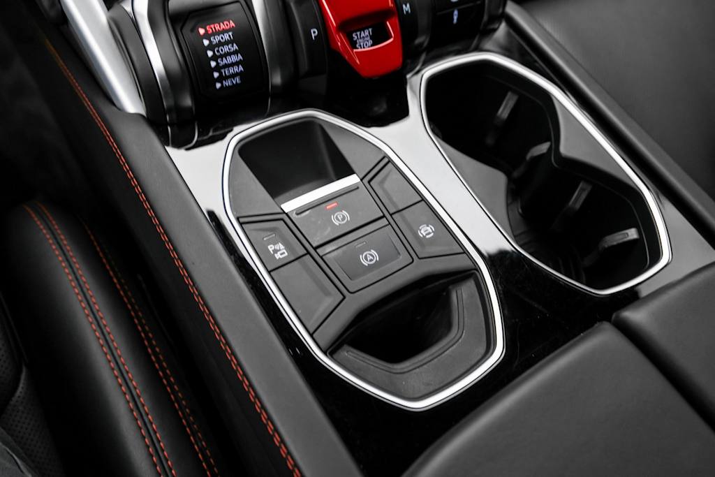 Thumbnail: 2019 Lamborghini Urus - 37