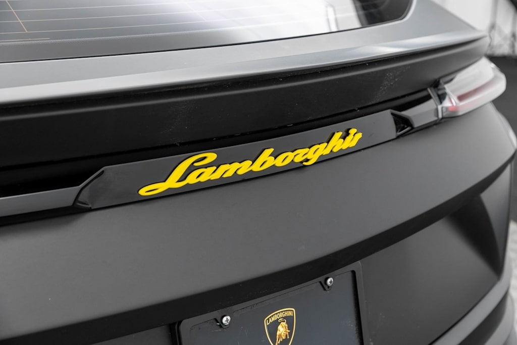 Thumbnail: 2019 Lamborghini Urus - 7
