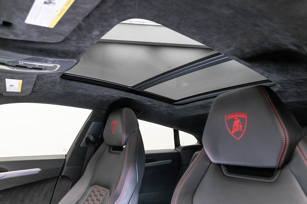 Thumbnail: 2019 Lamborghini Urus - 63
