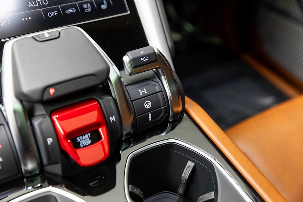 Thumbnail: 2022 Lamborghini Urus - 41