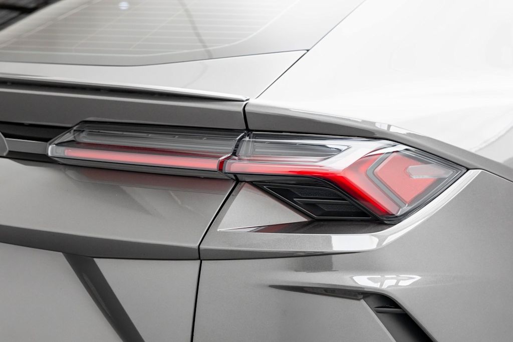 Thumbnail: 2022 Lamborghini Urus - 71