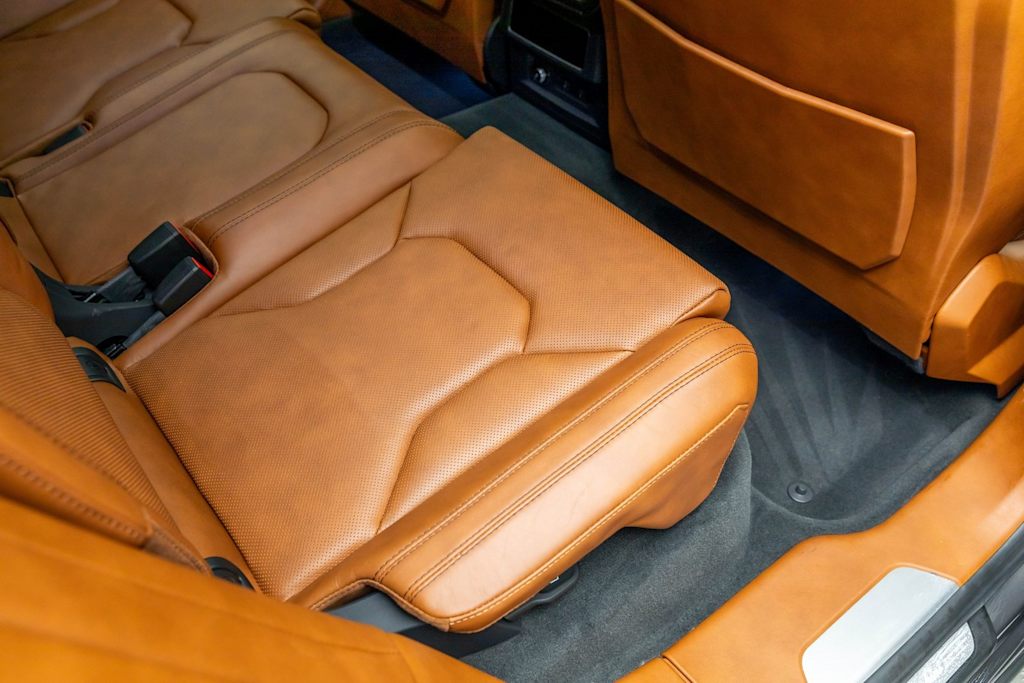 Thumbnail: 2022 Lamborghini Urus - 54