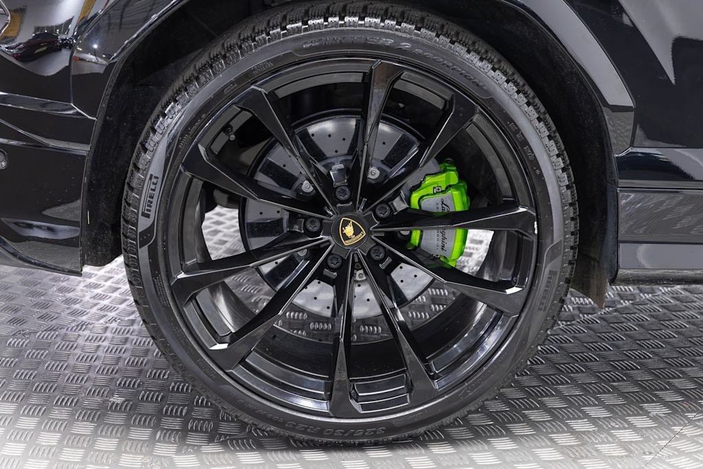Thumbnail: 2022 Lamborghini Urus - 51