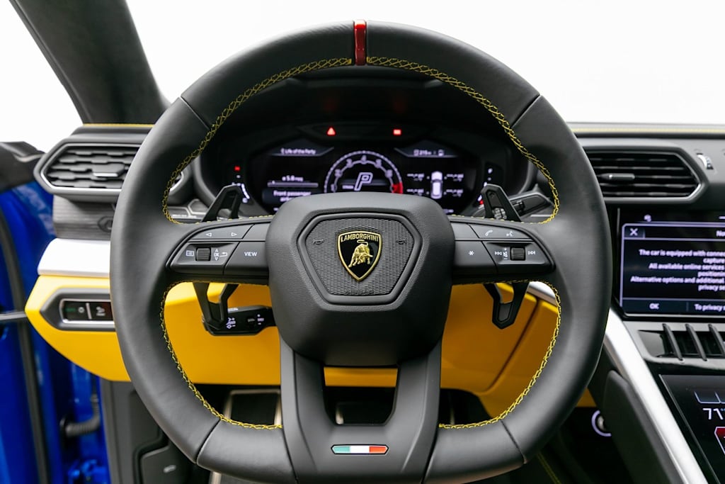Thumbnail: 2024 Lamborghini Urus - 9
