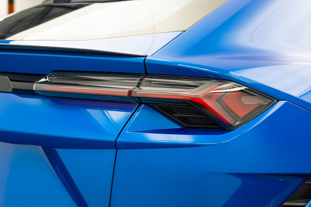 Thumbnail: 2024 Lamborghini Urus - 73