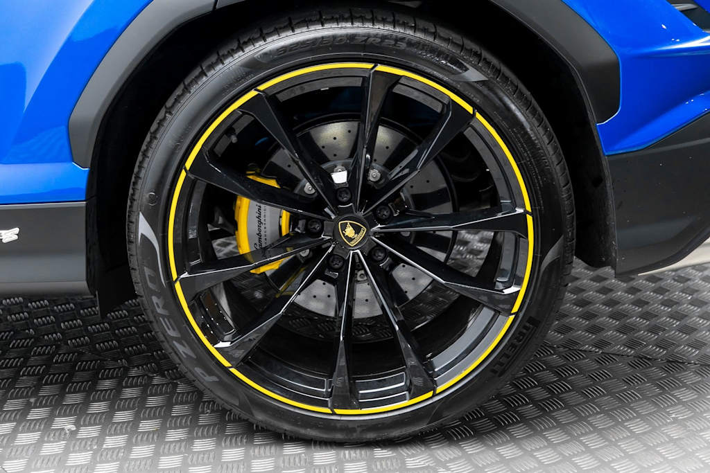 Thumbnail: 2024 Lamborghini Urus - 62