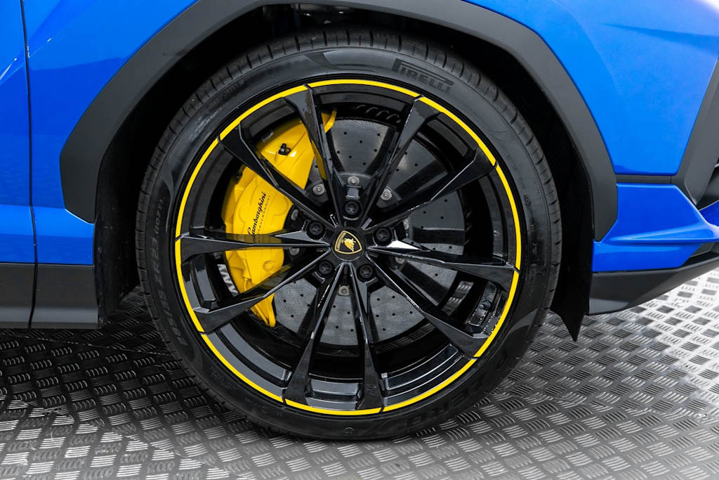 Thumbnail: 2024 Lamborghini Urus - 63