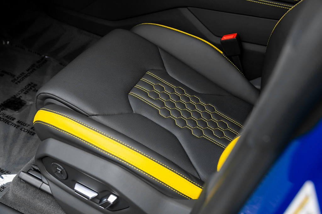 Thumbnail: 2024 Lamborghini Urus - 33