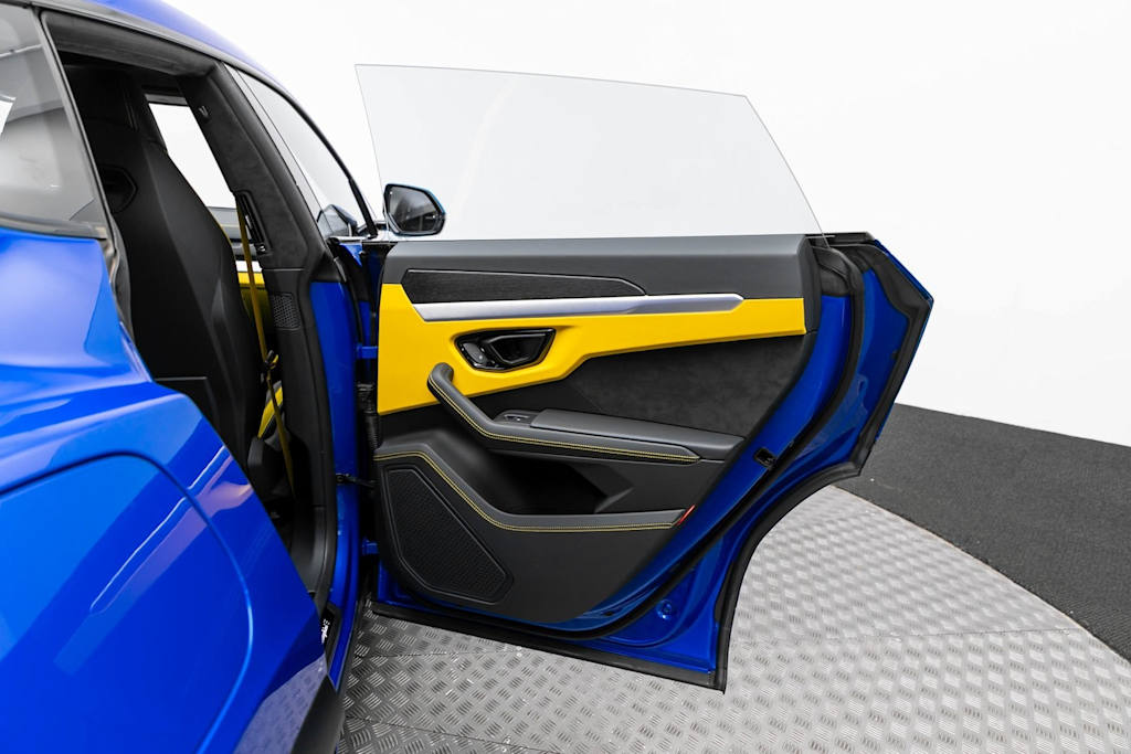 Thumbnail: 2024 Lamborghini Urus - 50