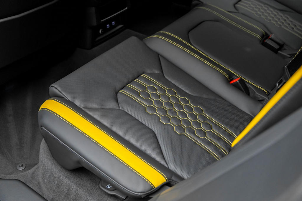 Thumbnail: 2024 Lamborghini Urus - 46