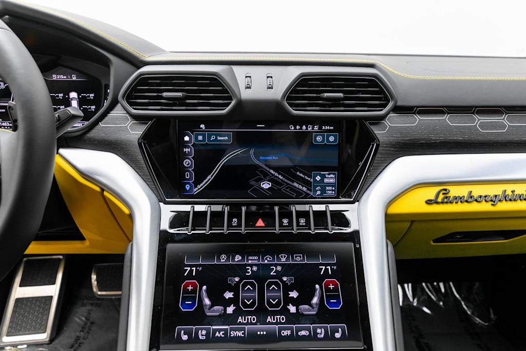 Thumbnail: 2024 Lamborghini Urus - 14