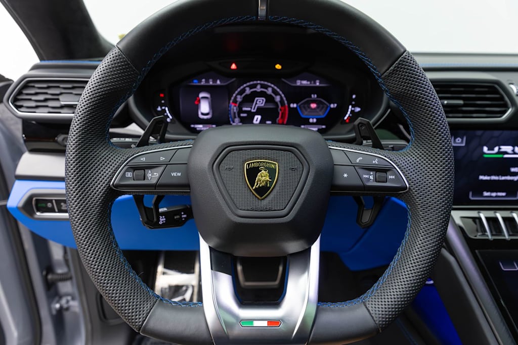 Thumbnail: 2024 Lamborghini Urus - 8