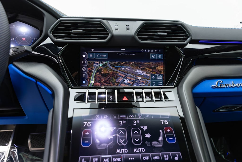 Thumbnail: 2024 Lamborghini Urus - 13