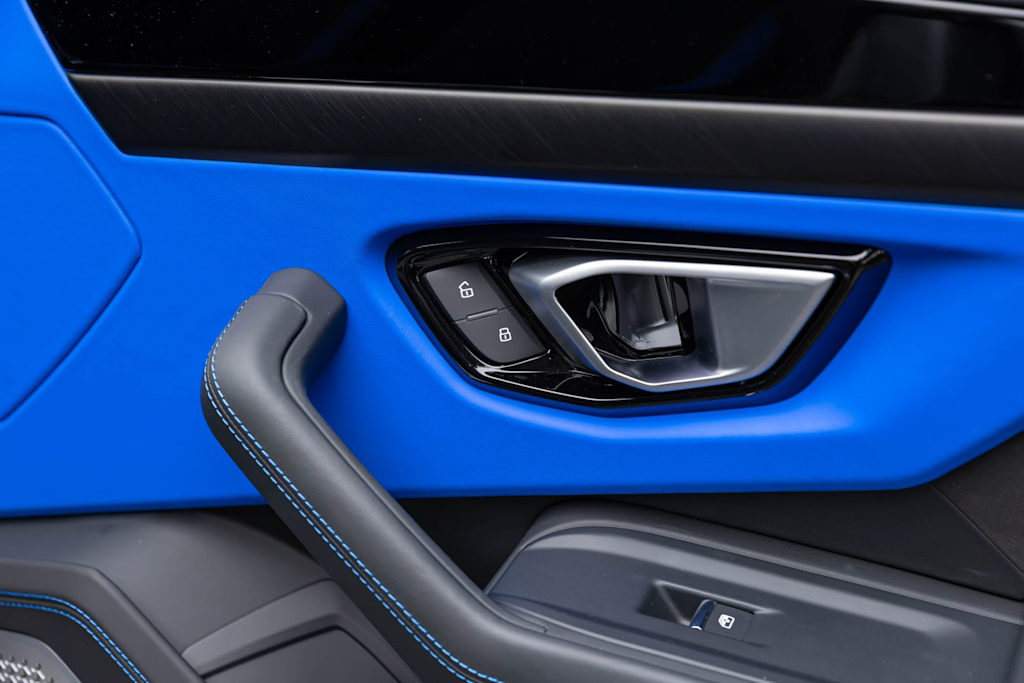 Thumbnail: 2024 Lamborghini Urus - 47