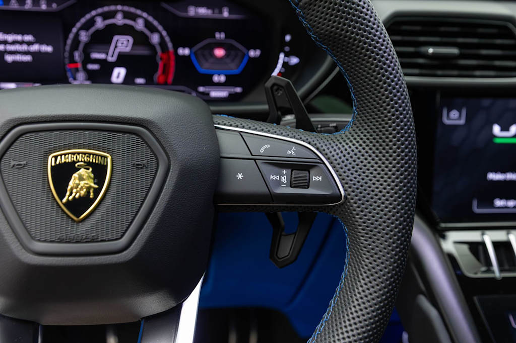 Thumbnail: 2024 Lamborghini Urus - 34