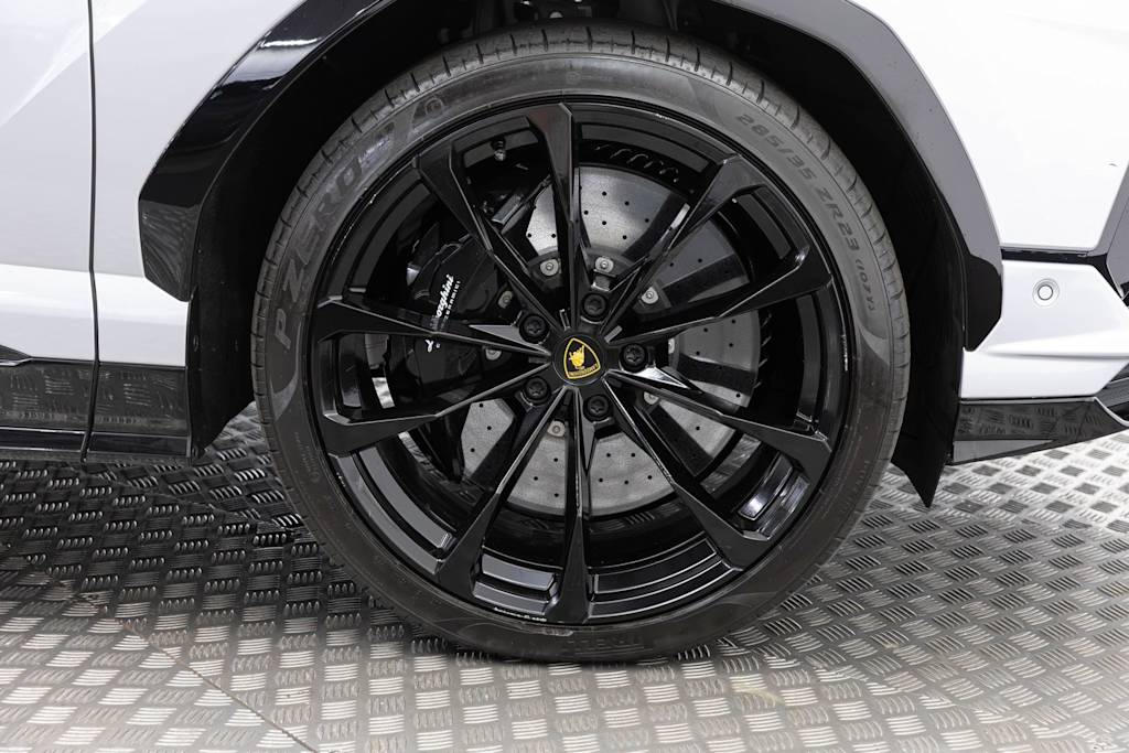 Thumbnail: 2024 Lamborghini Urus - 55
