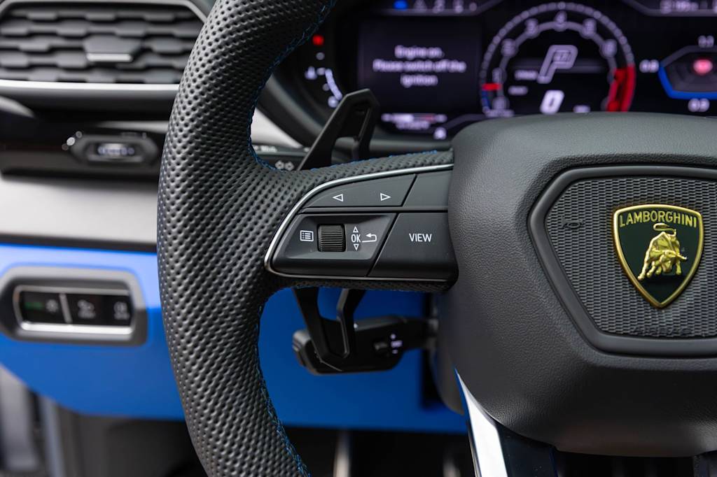 Thumbnail: 2024 Lamborghini Urus - 33