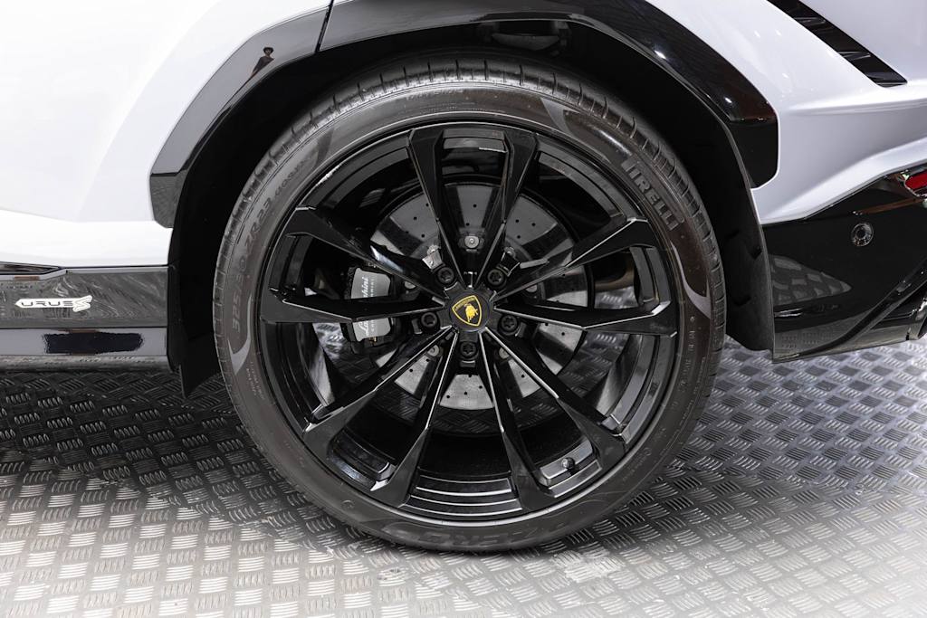 Thumbnail: 2024 Lamborghini Urus - 53