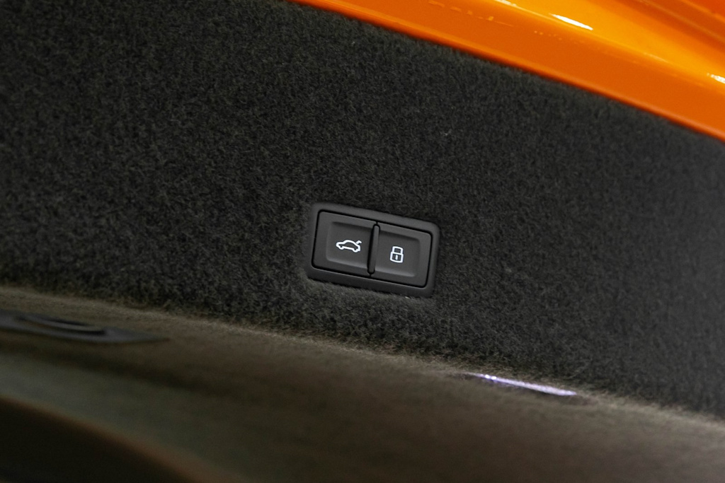 2024 Lamborghini Urus S 42