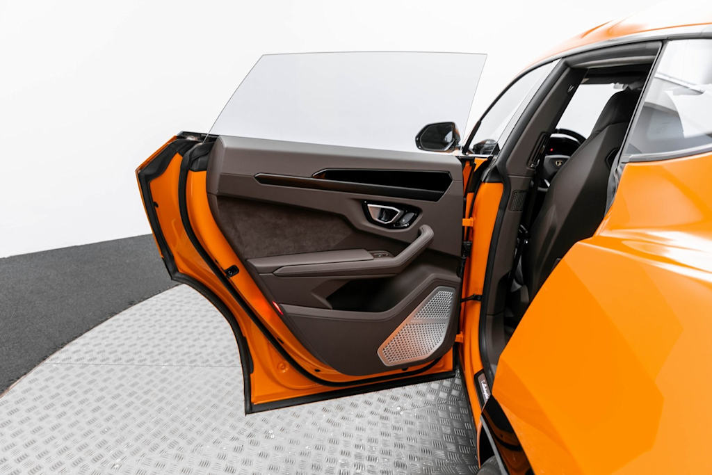 2024 Lamborghini Urus S 39
